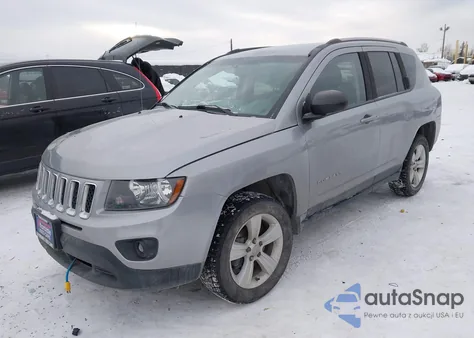 2016 Jeep Compass Sport z USA, uszkodzony, nr VIN 1C4NJDBB8GD691838